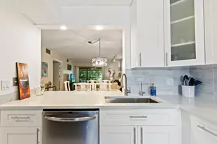 5380 Cedar Lake Dr, Boynton Beach, FL 33437 - Photo 2