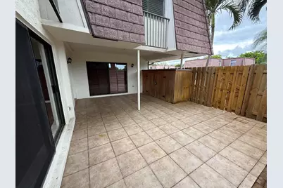7585 Courtyard Run W, Boca Raton, FL 33433 - Photo 1