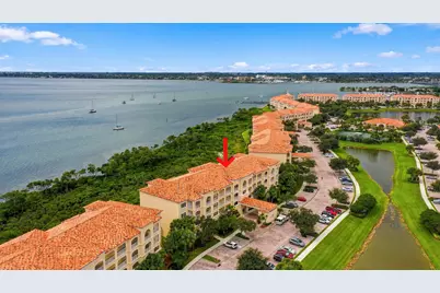 24 Harbour Isle Drive W #204, Fort Pierce, FL 34949 - Photo 1