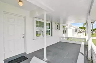 1013 SW 15th St, Boynton Beach, FL 33426 - Photo 2