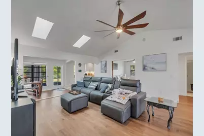 330 W Forest Trail, Vero Beach, FL 32962 - Photo 6