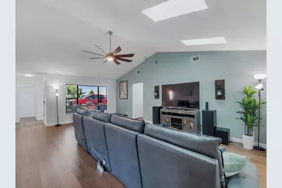 330 W Forest Trail, Vero Beach, FL 32962 - Photo 4