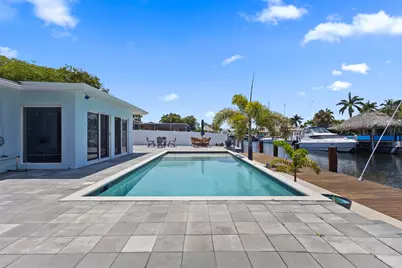 2333 SE 11th Street, Pompano Beach, FL 33062 - Photo 16