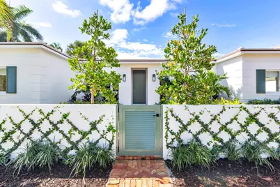 110 Greenwood Drive, West Palm Beach, FL 33405 - Photo 1