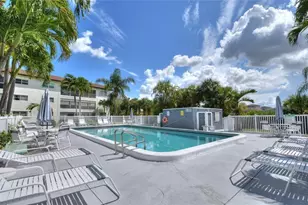 4200 Crystal Lake Dr, Deerfield Beach, FL 33064 - Photo 2