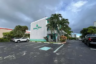 131 Shore Ct, North Palm Beach, FL 33408 - Photo 1