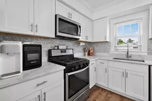 415 Greenbriar Dr, West Palm Beach, FL 33403 - Photo 20