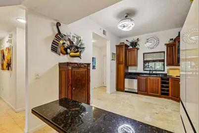 1620 Presidential Way #310, West Palm Beach, FL 33401 - Photo 8