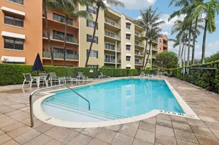 1620 Presidential Way, West Palm Beach, FL 33401 - Photo 28