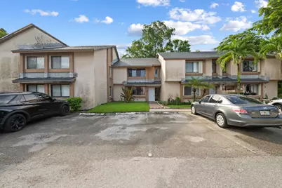 32 Wimbledon Lakes Drive #221, Plantation, FL 33324 - Photo 24