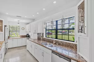 400 E Acre Dr, Plantation, FL 33317 - Photo 30