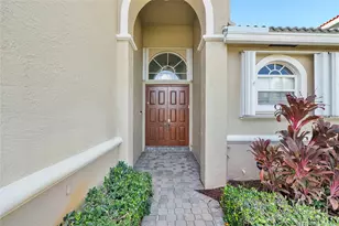 11353 Sea Grass Cir, Boca Raton, FL 33498 - Photo 6