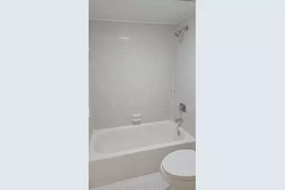 470 Executive Center Drive #2K, West Palm Beach, FL 33401 - Photo 16