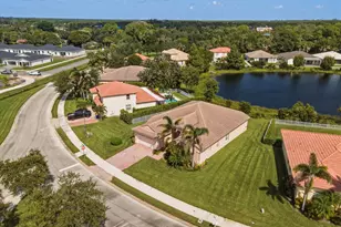 1251 SE Illusion Isle Way, Stuart, FL 34997 - Photo 2