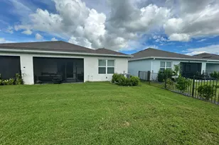 825 Persimmon, Fort Pierce, FL 34981 - Photo 4