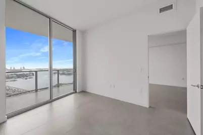 1400 Biscayne Boulevard #3204, Miami, FL 33132 - Photo 12