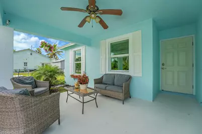 5715 SE Pine Avenue, Stuart, FL 34997 - Photo 2