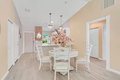 5715 SE Pine Avenue, Stuart, FL 34997 - Photo 6