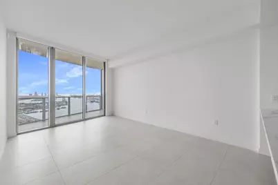1400 Biscayne Boulevard #3604, Miami, FL 33132 - Photo 10