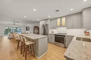 2330 NE 36th St, Lighthouse Point, FL 33064 - Photo 8