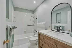 2330 NE 36th St, Lighthouse Point, FL 33064 - Photo 26