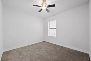 3125 Buttonwood Ct, Lauderdale Lakes, FL 33311 - Photo 14