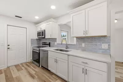1435 30th Avenue, Vero Beach, FL 32960 - Photo 2