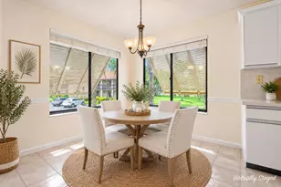 10101 Mangrove Dr, Boynton Beach, FL 33437 - Photo 4