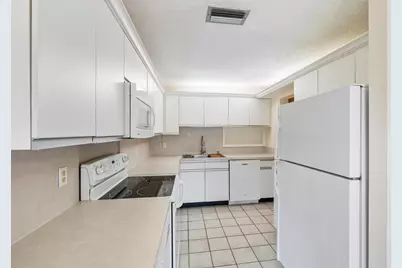 10101 Mangrove Drive #201, Boynton Beach, FL 33437 - Photo 8