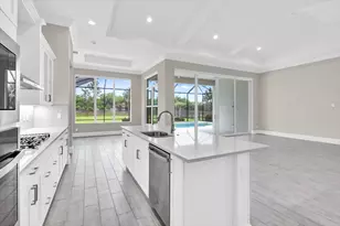 9323 SW Pinnacle Pl, Port Saint Lucie, FL 34987 - Photo 18