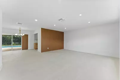 6873 S Plymouth Drive S, Lake Worth, FL 33462 - Photo 4