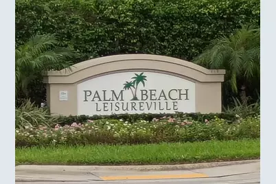 114 SW 10th Street, Boynton Beach, FL 33426 - Photo 2