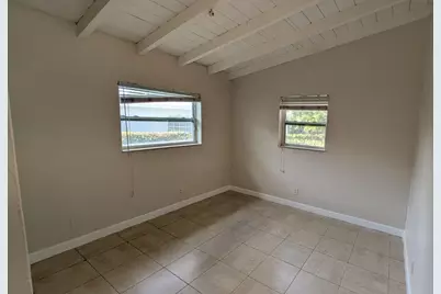 1553 NW 15th Terrace, Fort Lauderdale, FL 33311 - Photo 12