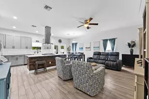 902 NW 9th Ave, Boynton Beach, FL 33426 - Photo 8