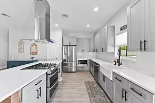 902 NW 9th Ave, Boynton Beach, FL 33426 - Photo 14