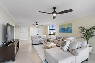 911 Ocean Dr, Juno Beach, FL 33408 - Photo 22