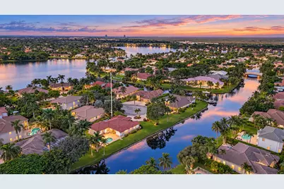 11987 NW 9th Street, Coral Springs, FL 33071 - Photo 2