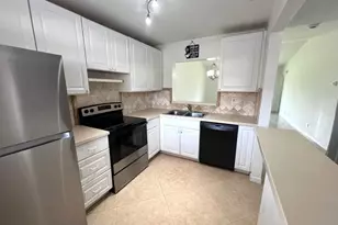 9431 Boca Cove Cir, Boca Raton, FL 33428 - Photo 4