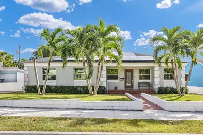 916 31st Street, West Palm Beach, FL 33407 - Photo 1