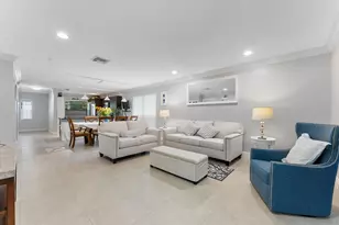 9193 Pecky Cypress Ln, Boca Raton, FL 33428 - Photo 8