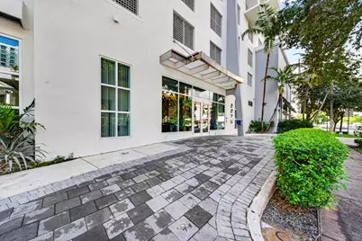 2275 Biscayne Boulevard #1009, Miami, FL 33137 - Photo 34