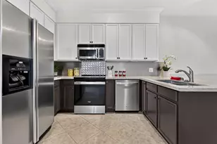 290 NE 5th Ave, Delray Beach, FL 33483 - Photo 4