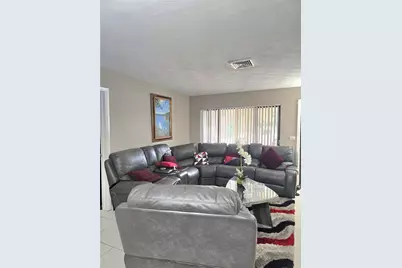 2420 N 59th Terrace, Hollywood, FL 33021 - Photo 4