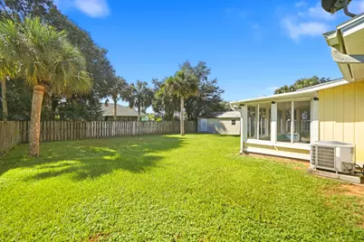 366 Bayharbor Terrace, Sebastian, FL 32958 - Photo 32