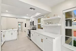 2121 S Ocean Blvd, Lauderdale by the Sea, FL 33062 - Photo 2