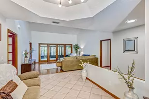 8300 159th Ct N, Palm Beach Gardens, FL 33418 - Photo 12