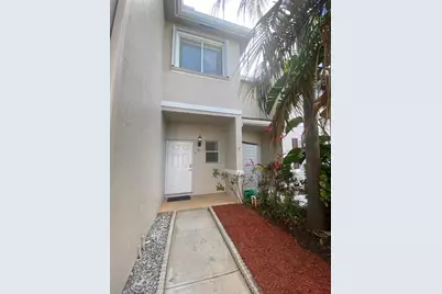791 NW 42nd Place, Deerfield Beach, FL 33064 - Photo 2