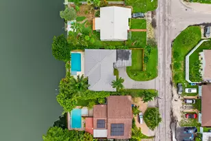 1717 NE 20th Ave, Fort Lauderdale, FL 33305 - Photo 10