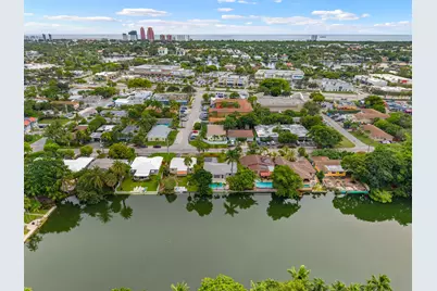 1717 NE 20th Avenue, Fort Lauderdale, FL 33305 - Photo 12