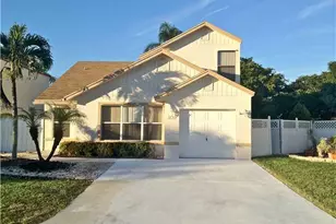 106 Azalea Cir, Boynton Beach, FL 33436 - Photo 1